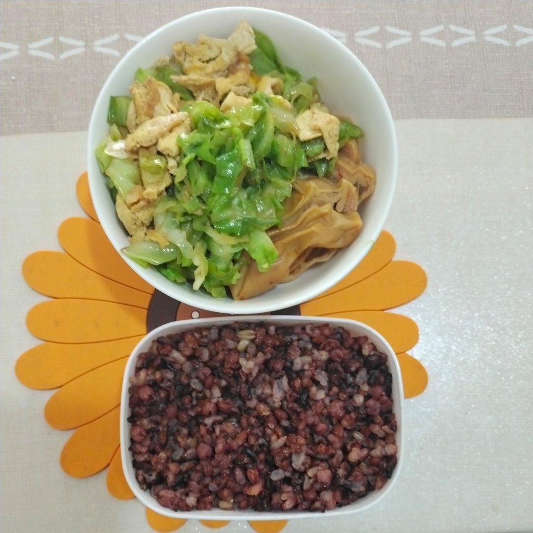 🔥巨美味，低脂低卡的包菜炒鸡蛋，好吃不胖