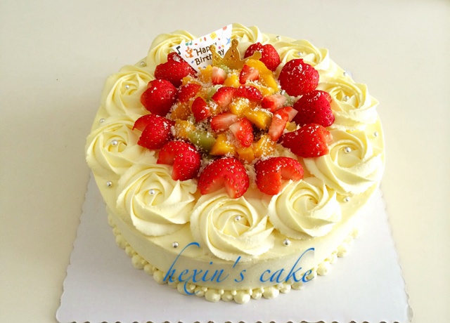 禾馨hexin做的淡奶油裱花蛋糕