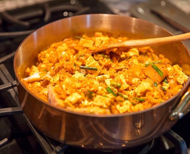 MY GO-TO MEAL 系列⑤泡菜金枪鱼闷饭| 健康·三餐的做法