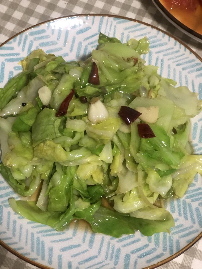 厨师长教你：“手撕包菜”的家常做法,简单又不失美味