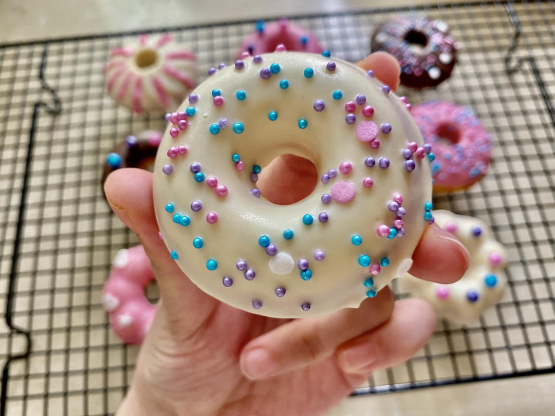 DIY🍒甜甜圈🍩《烤箱版、无泡打粉》