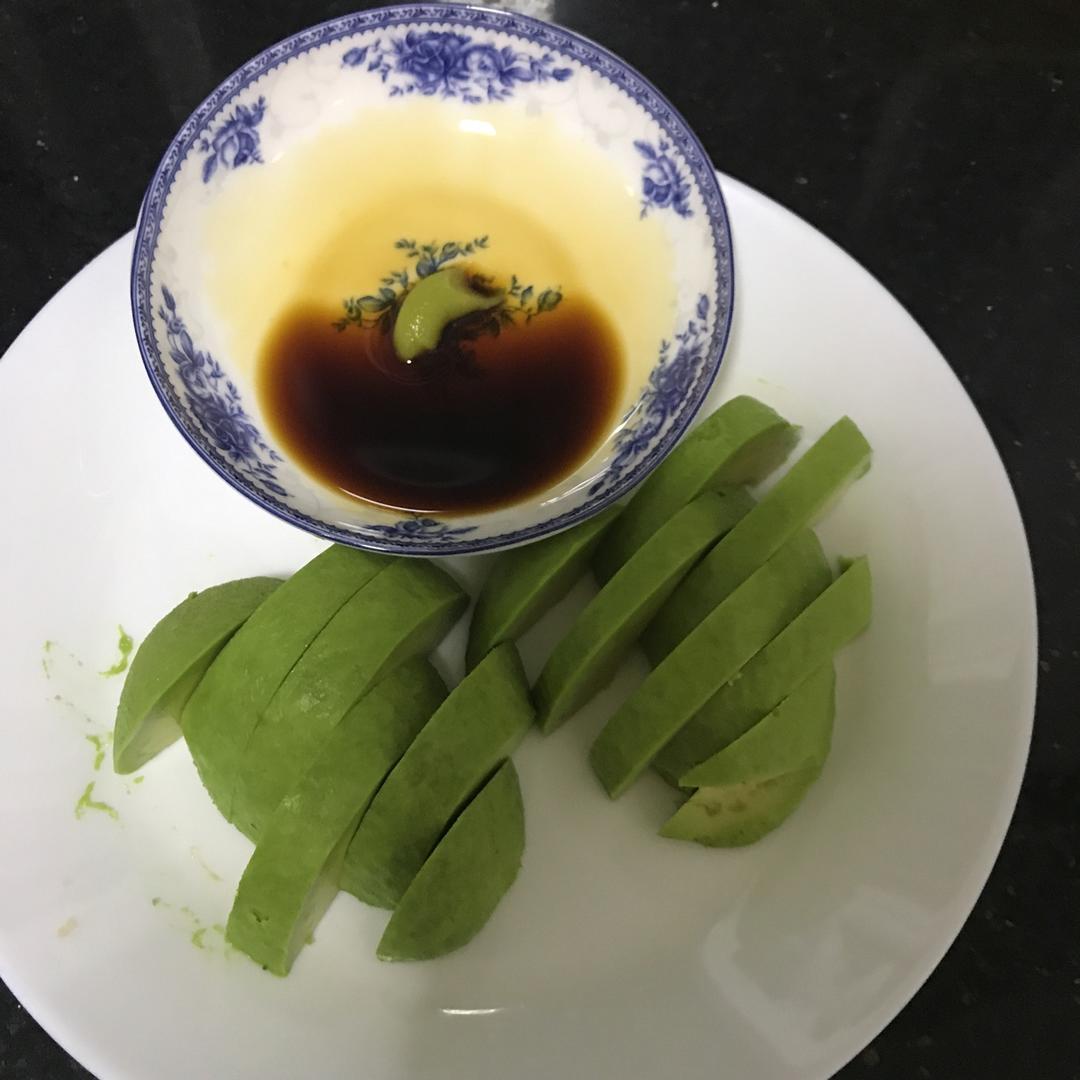 牛油果刺身