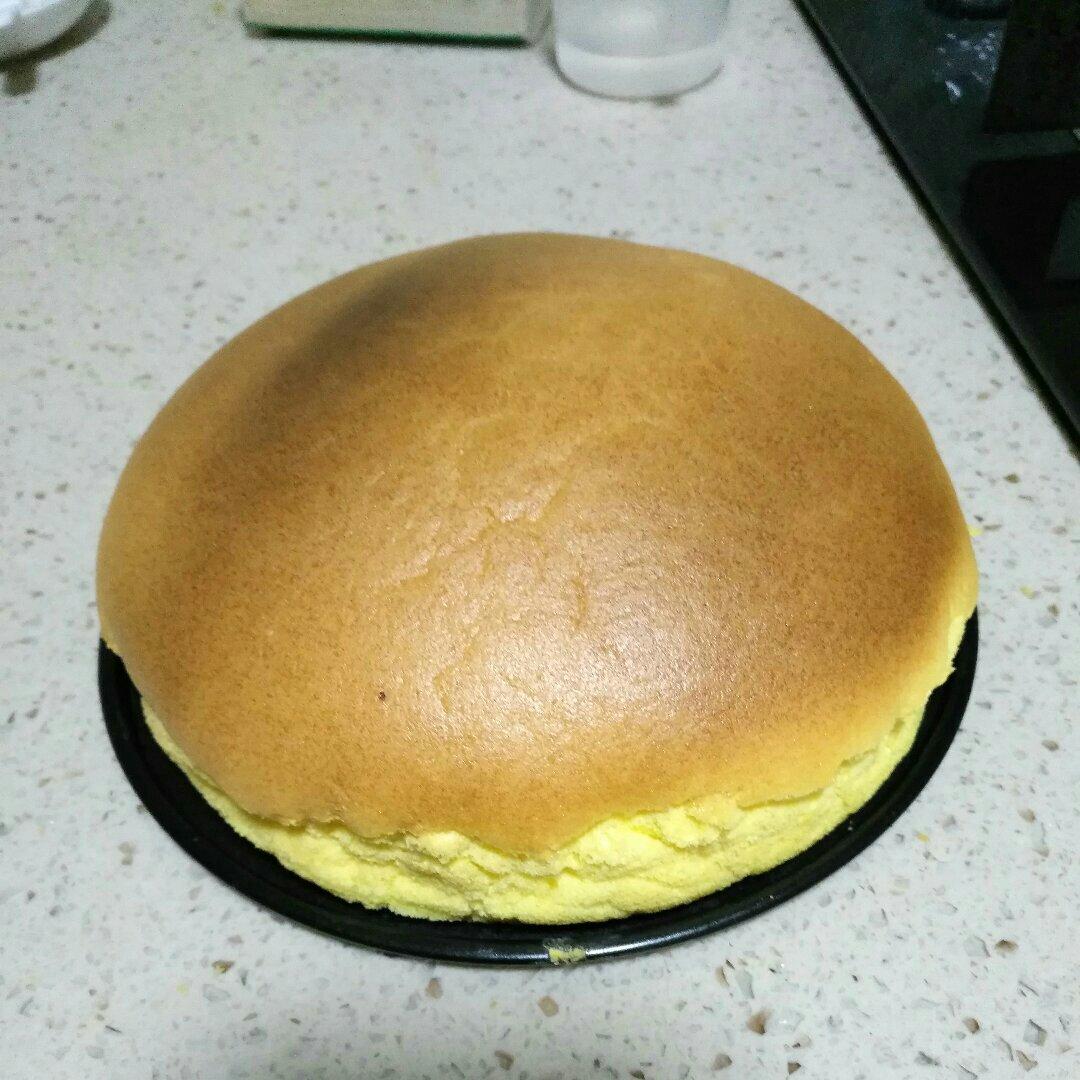 烤箱做蛋糕（戚风蛋糕的做法）