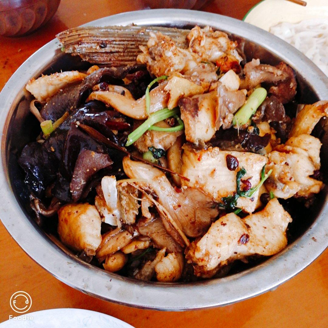 大丰收干锅脆鱼