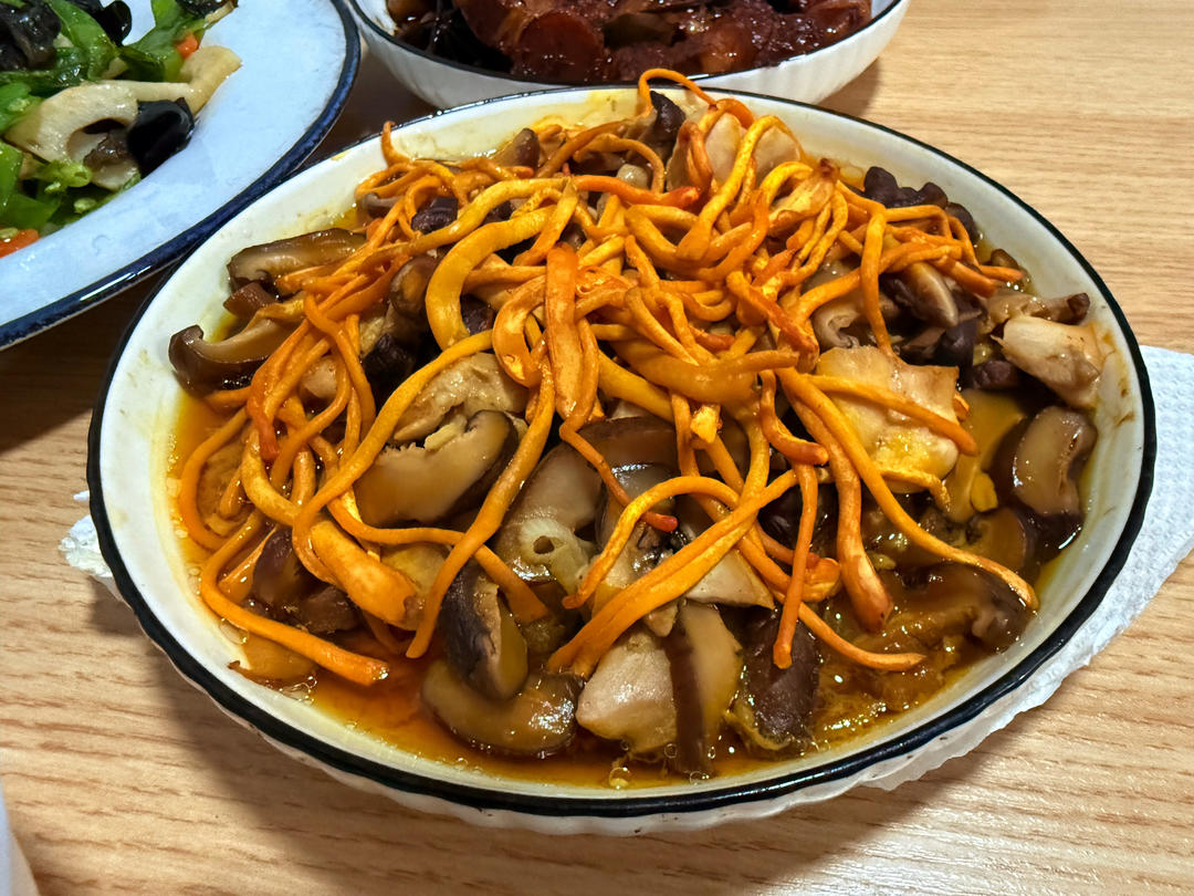 地道广东味——虫草花蒸鸡