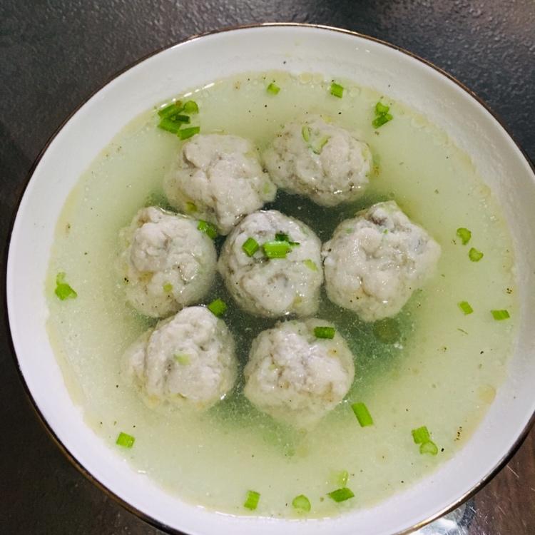 手做【鲅鱼丸子汤】