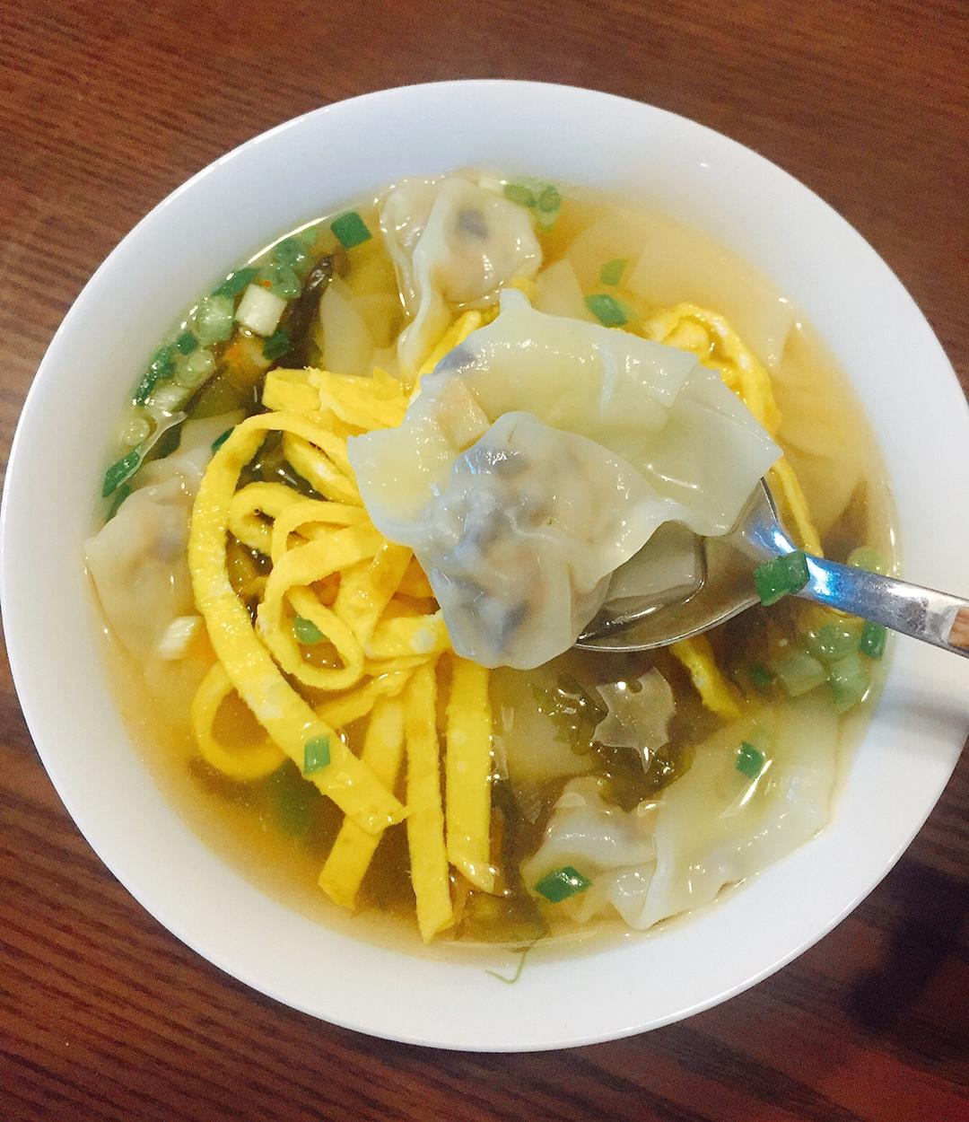 虾油四鲜馄饨！（含薄如纸馄饨皮大法）