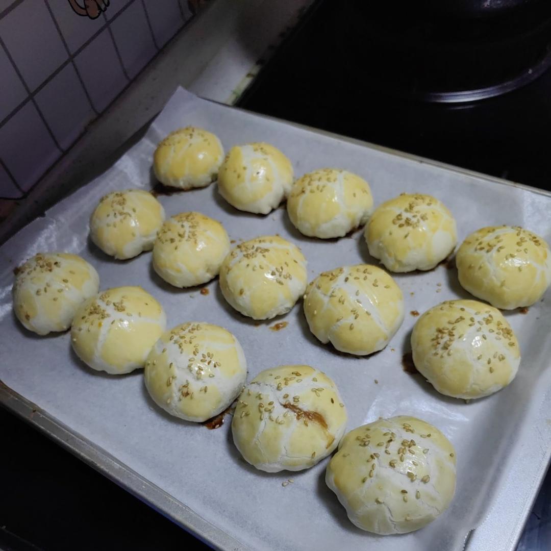 泳式鲜肉榨菜月饼