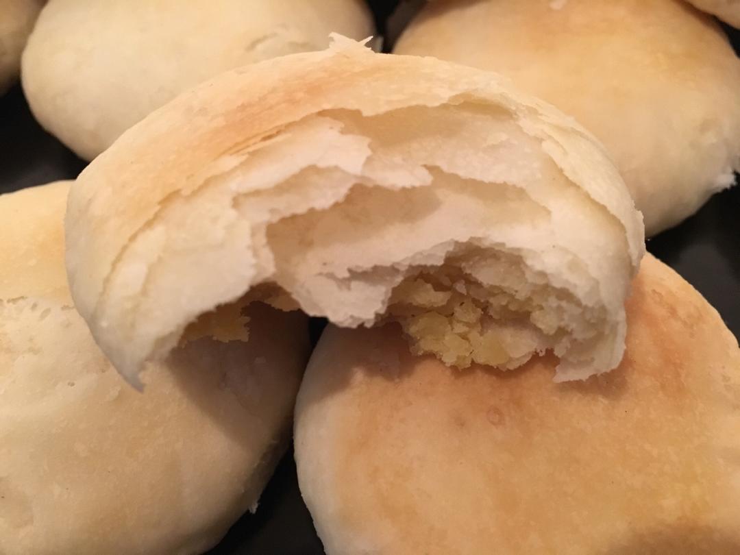 酥皮绿豆饼   酥得掉渣渣