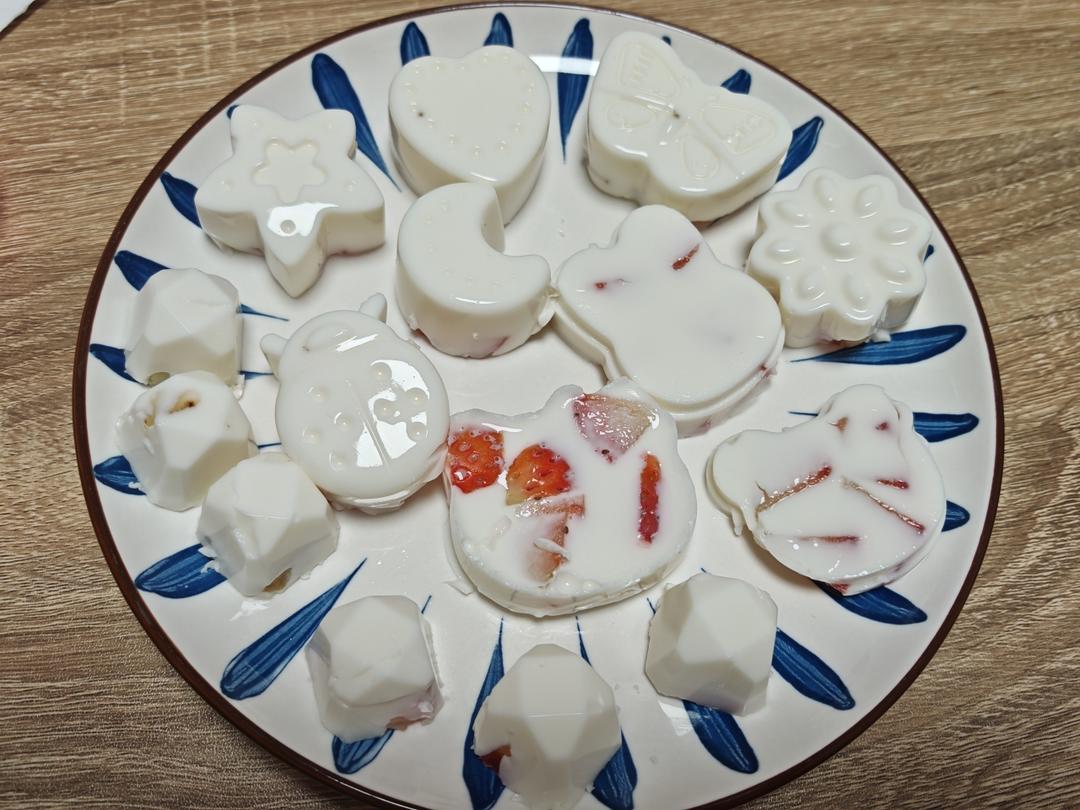 一次就能成功的草莓果冻🍓