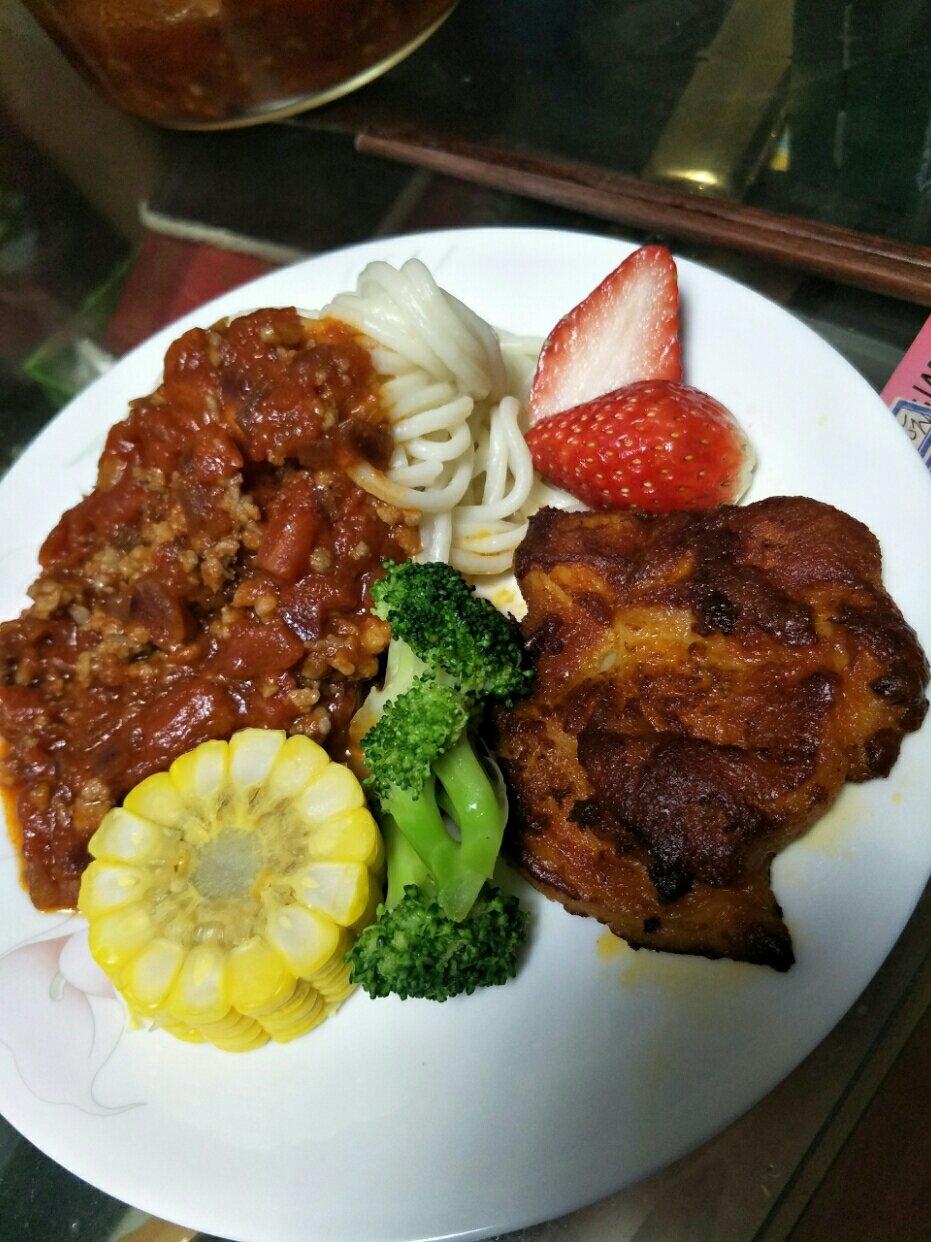 番茄肉酱意面
