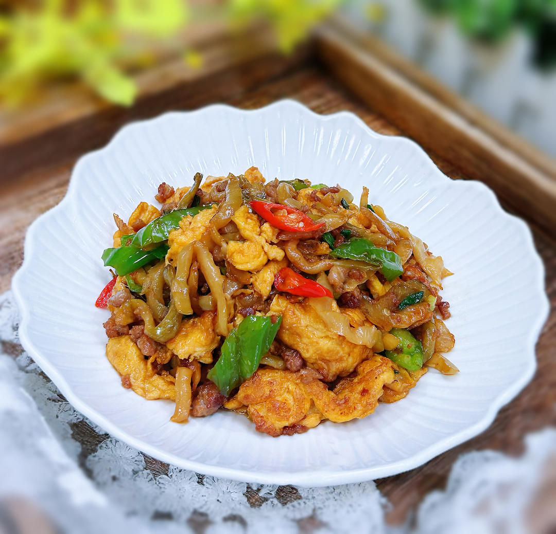 肉末鸡蛋炒榨菜的做法 步骤11