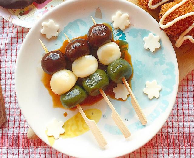 「 肉自己家の私房菜 」有了甜酱油汁就更好吃了的日式团子🍡！！的做法