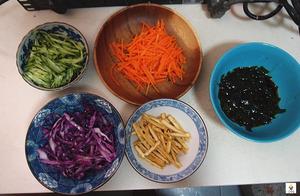 五彩欢喜面（Five-Colored Noodles）的做法 步骤1