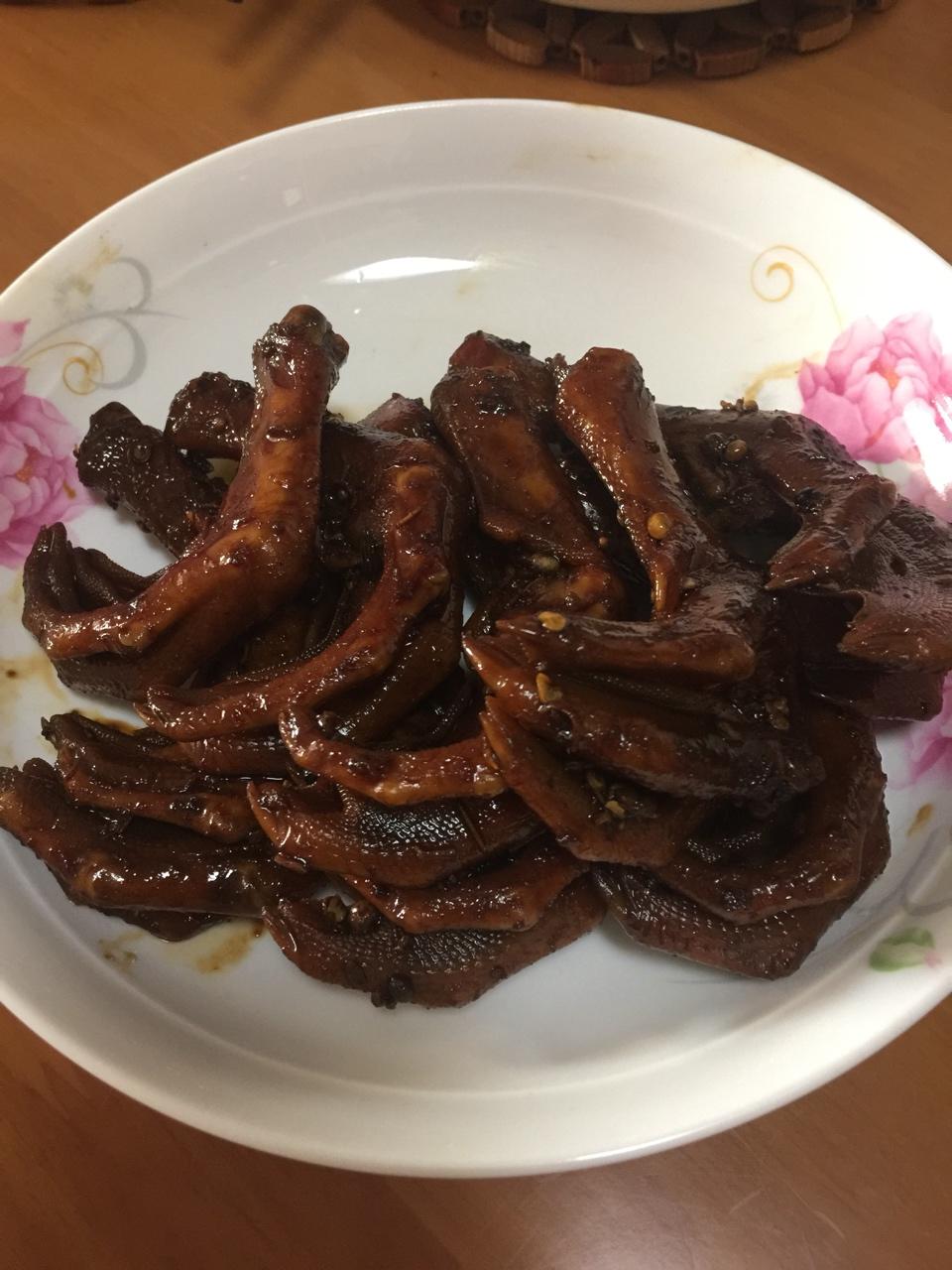 周黑鸭味～～～鸭翅 鸭爪