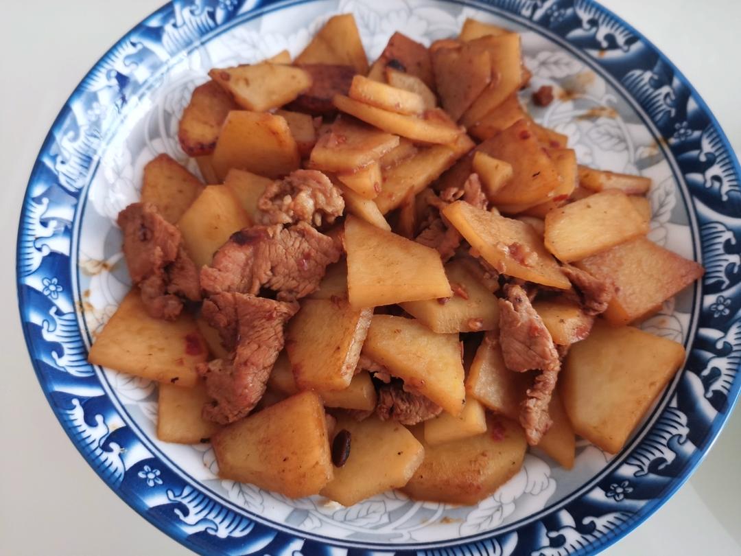 家庭版土豆片炒肉