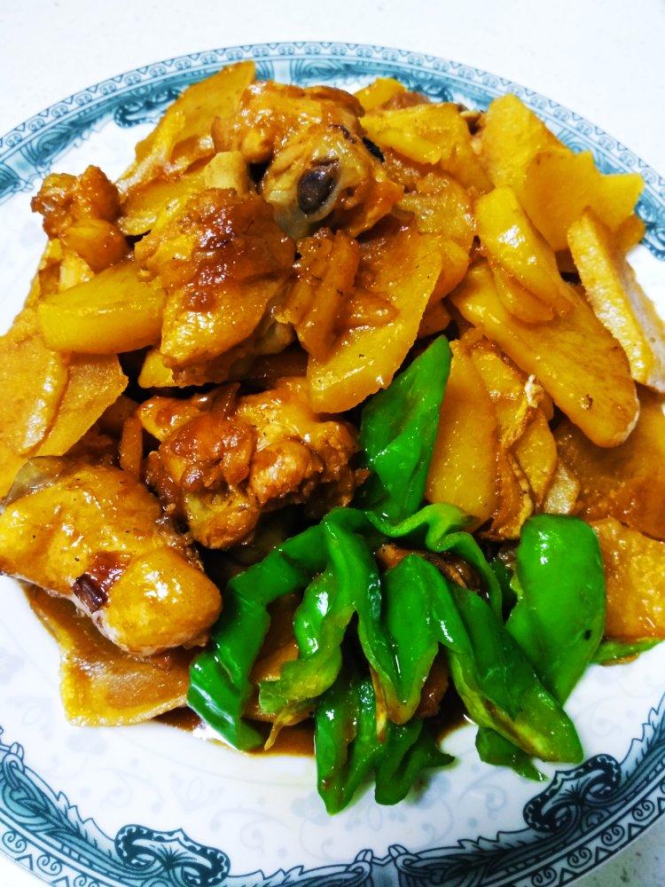 土豆焖鸡腿