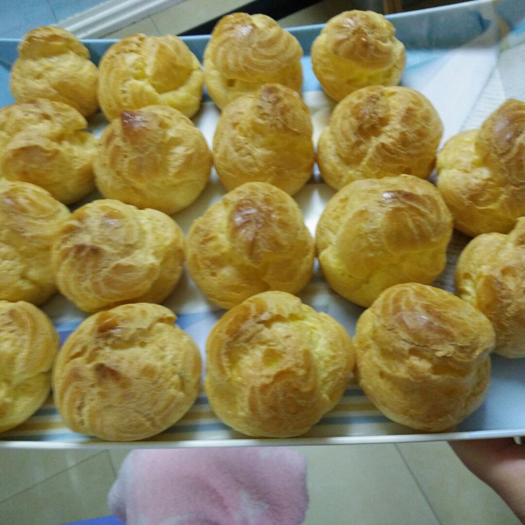 《Tinrry下午茶》教你做香草泡芙