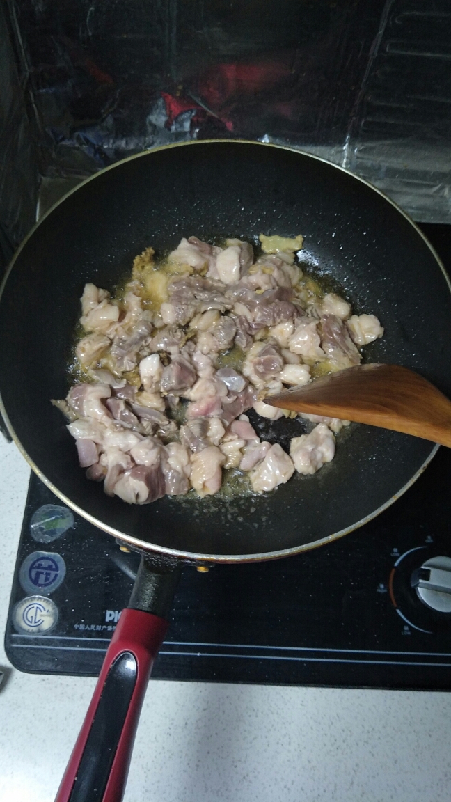 葱爆孜然羊肉(宁夏特色做法)的做法 步骤10