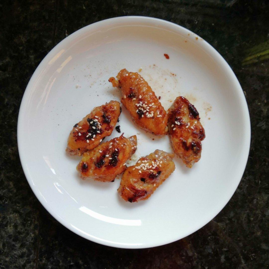 蒜香蚝油蜜汁煎鸡翅