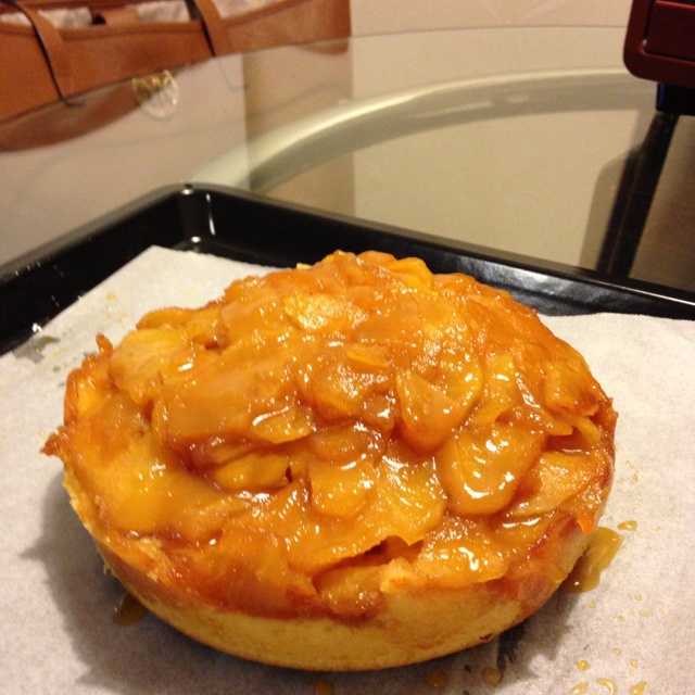 桂味反烤焦糖苹果蛋糕