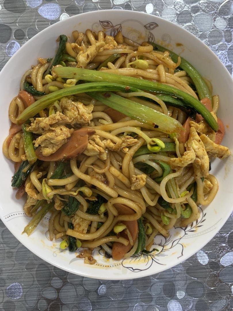 好吃到舔盘的老干妈炒土豆粉!秒杀路边摊