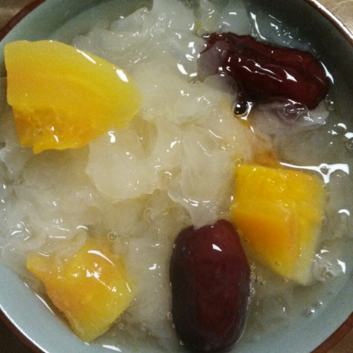 红枣木瓜银耳汤