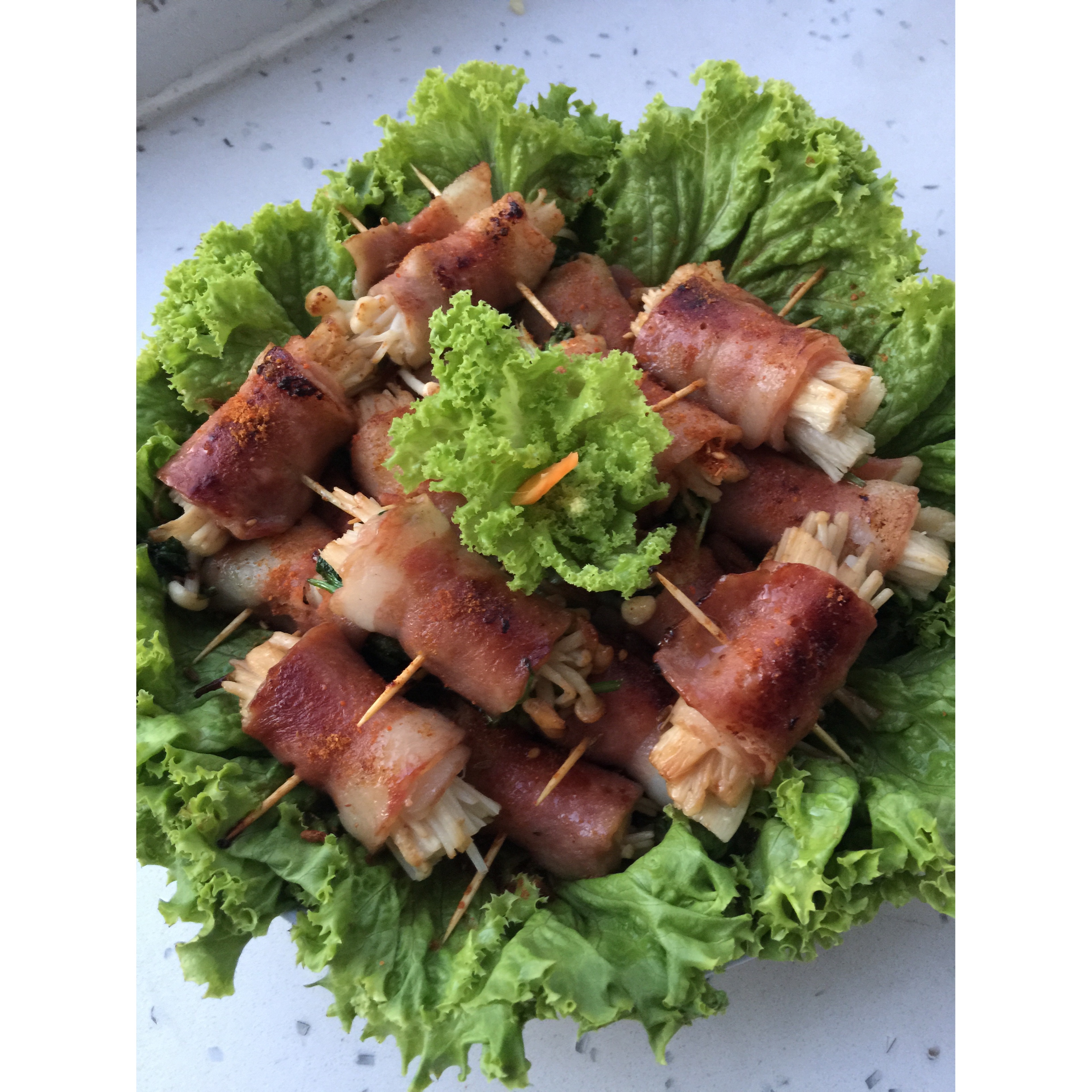 培根金针菇卷