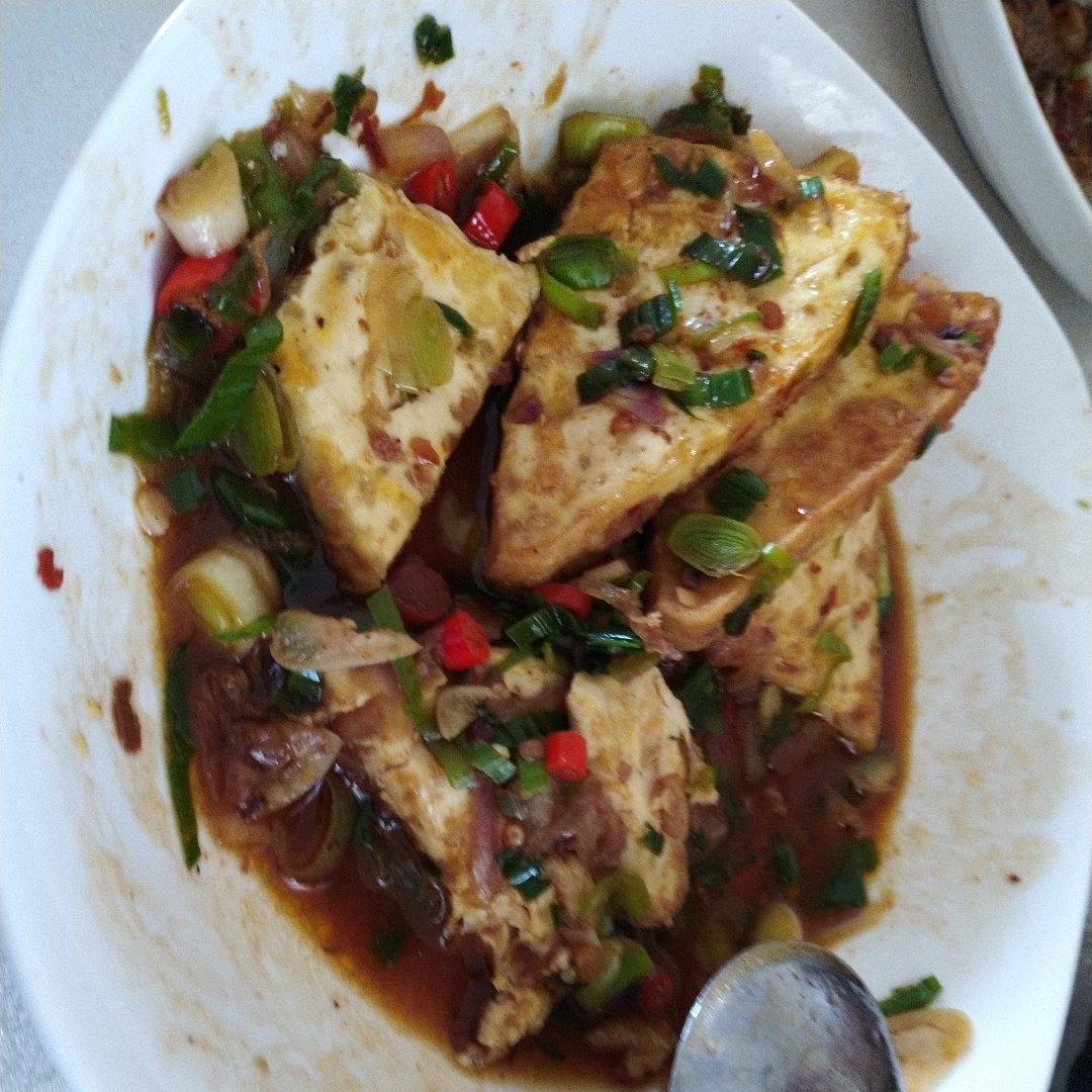 焖煎豆腐
