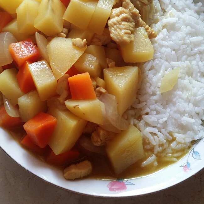 咖喱鸡肉饭