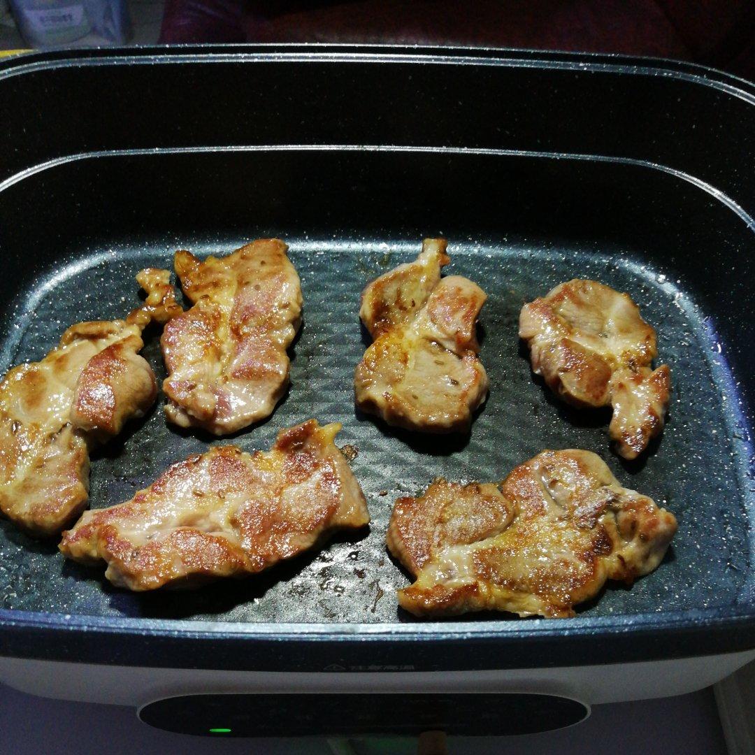煎猪扒（超简单）和其他的猪扒在这食谱的最下面