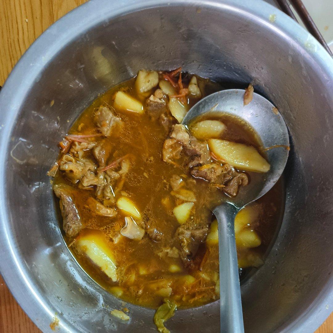 金牌🥇西红柿土豆炖牛腩