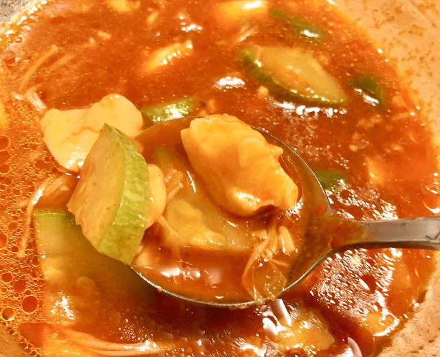 梨泰院同款 韩式辣嫩豆腐汤的做法