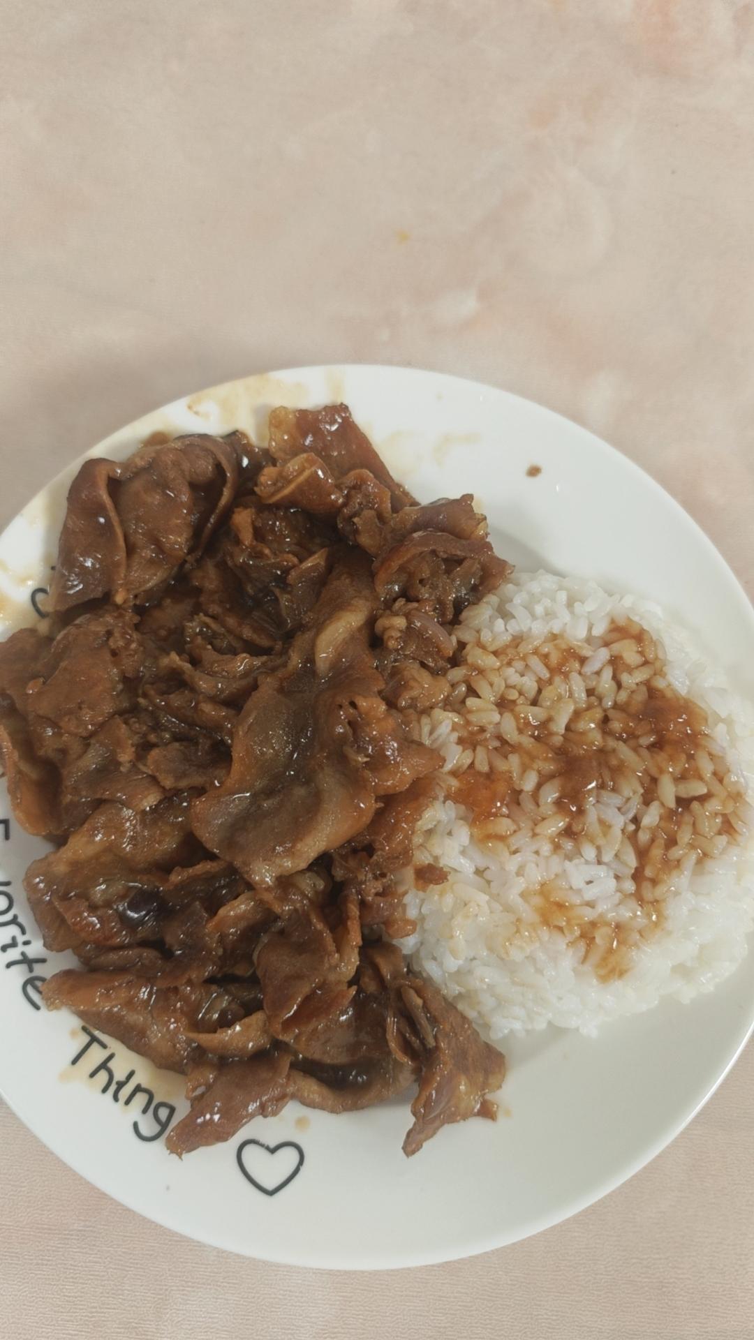 肥牛饭 比吉野家还好吃