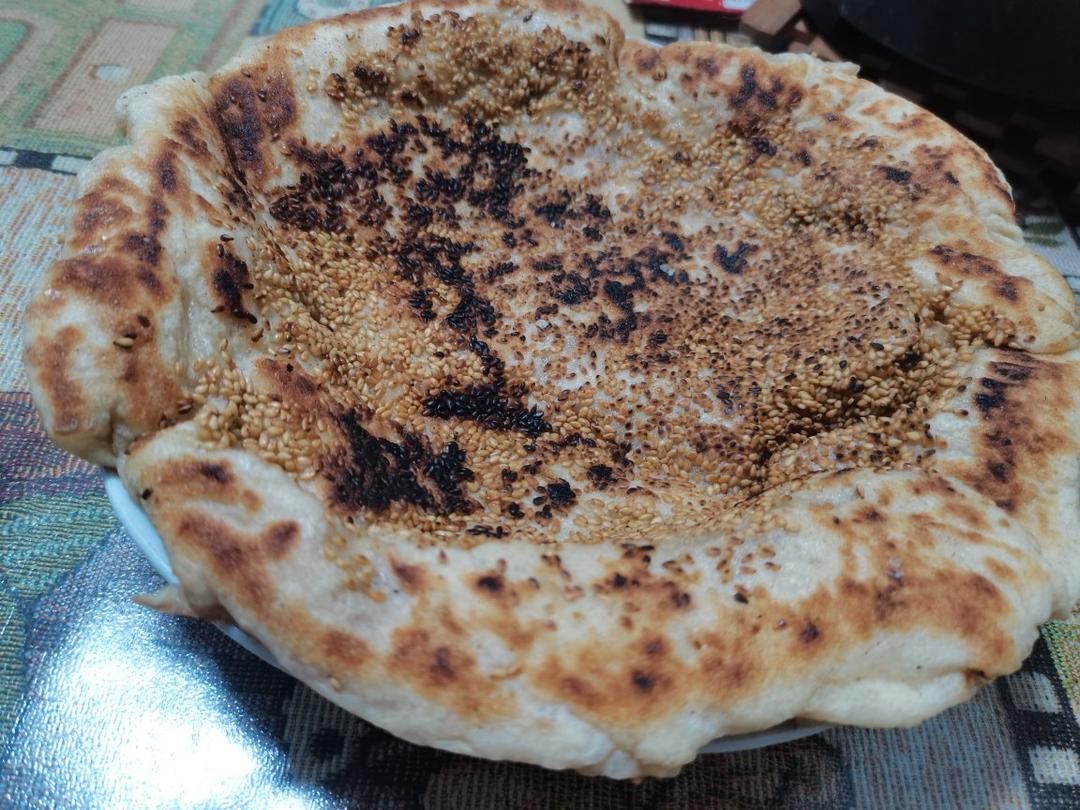椒盐发面饼 Sesame Pancake