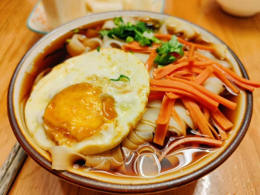 一碗热汤面（最随意小宽面）