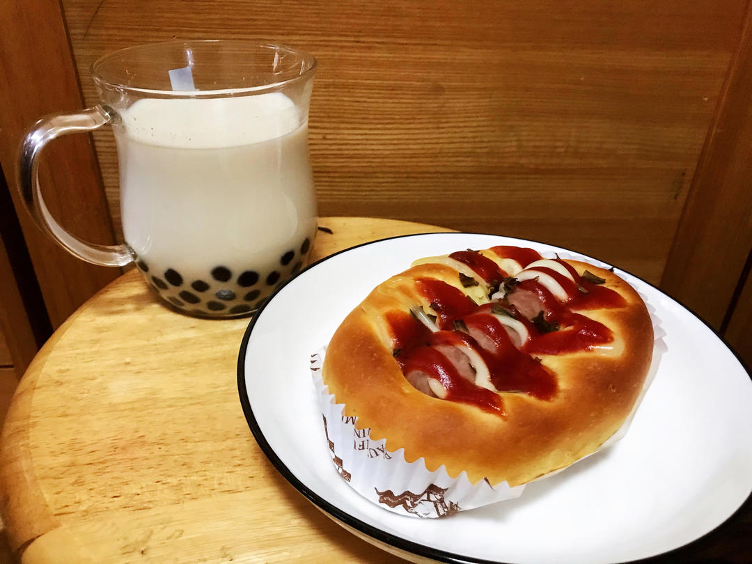 热狗香肠面包