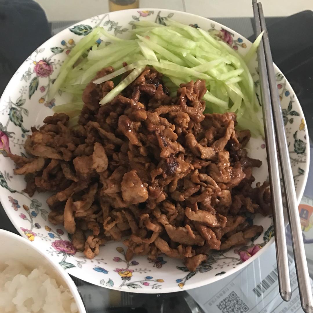 京酱肉丝