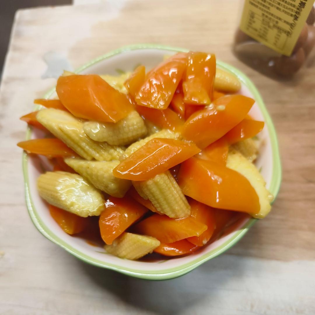 玉米笋炒胡萝卜