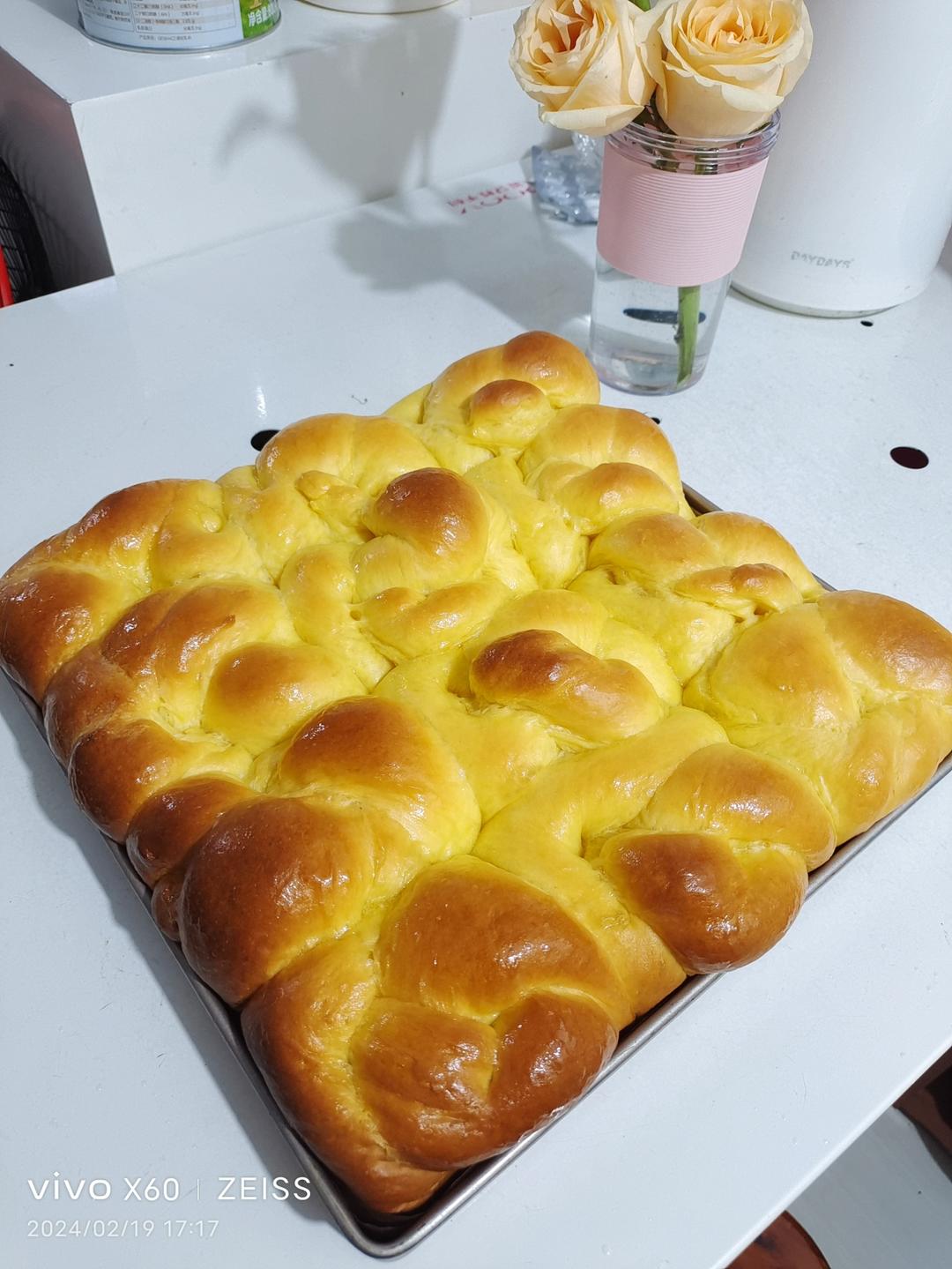 全世界最好吃没有之一的汤种布里欧修老面包