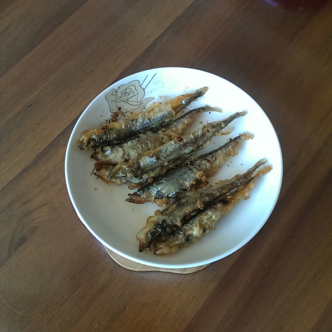 酥炸多春鱼
