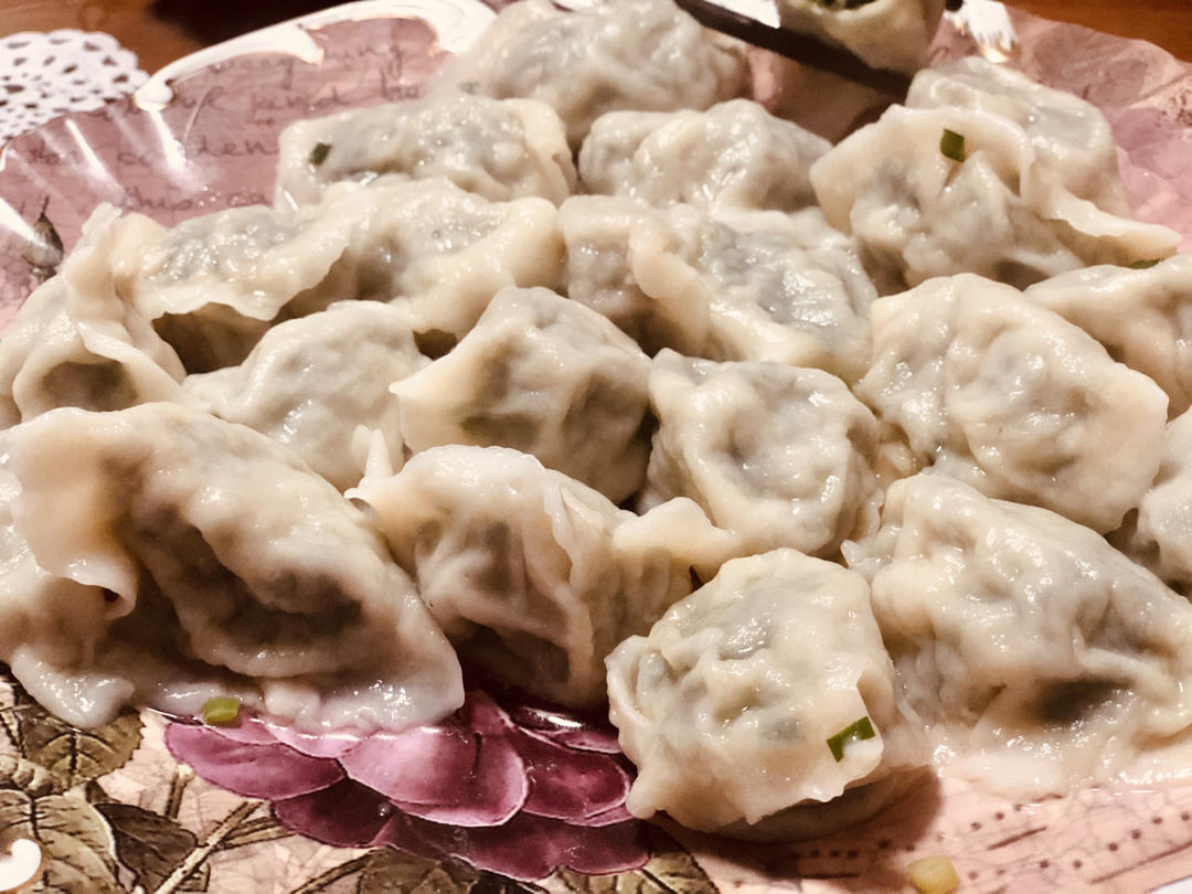 猪肉韭菜虾仁三鲜饺子