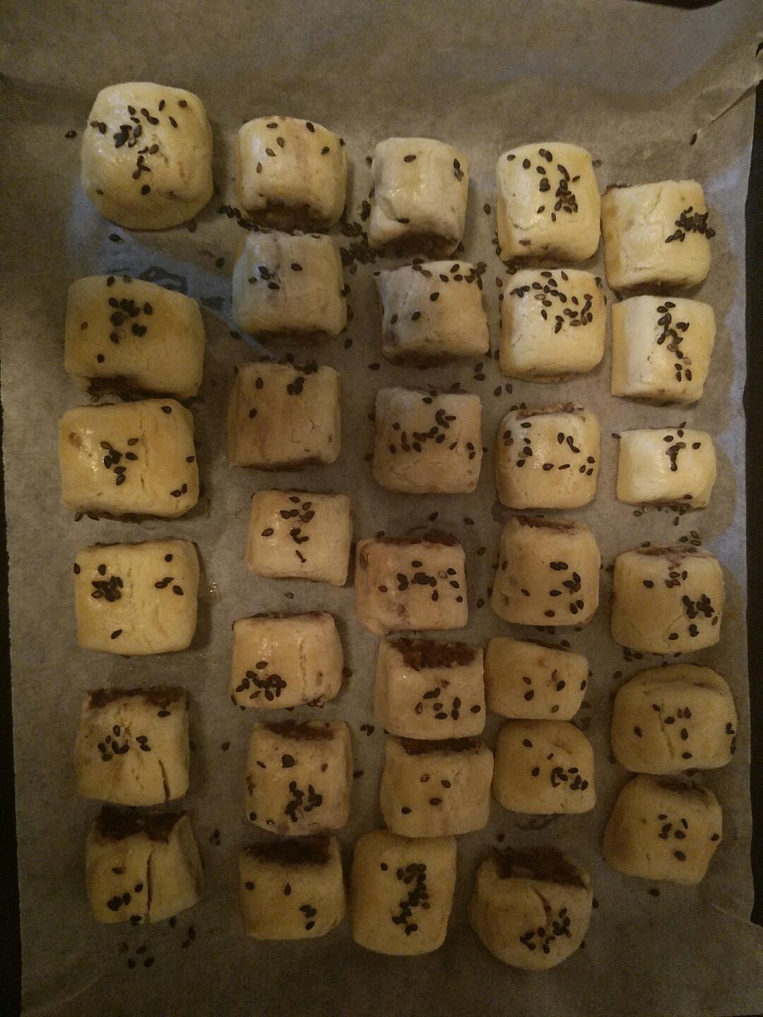 一口豆沙酥