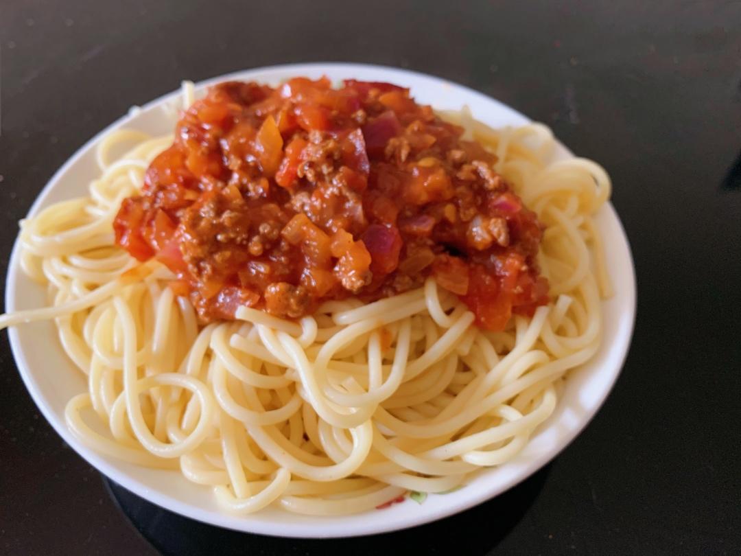 （完胜必胜客的）番茄肉酱意大利面～
