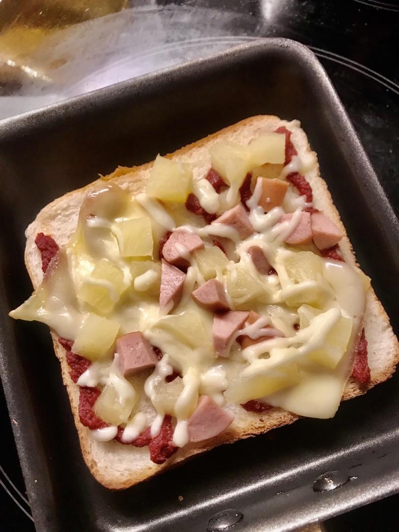 菠萝香肠吐司披萨(平底锅版)