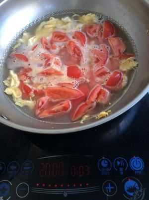 有味道的童年致敬——西红柿鸡蛋面的做法 步骤6