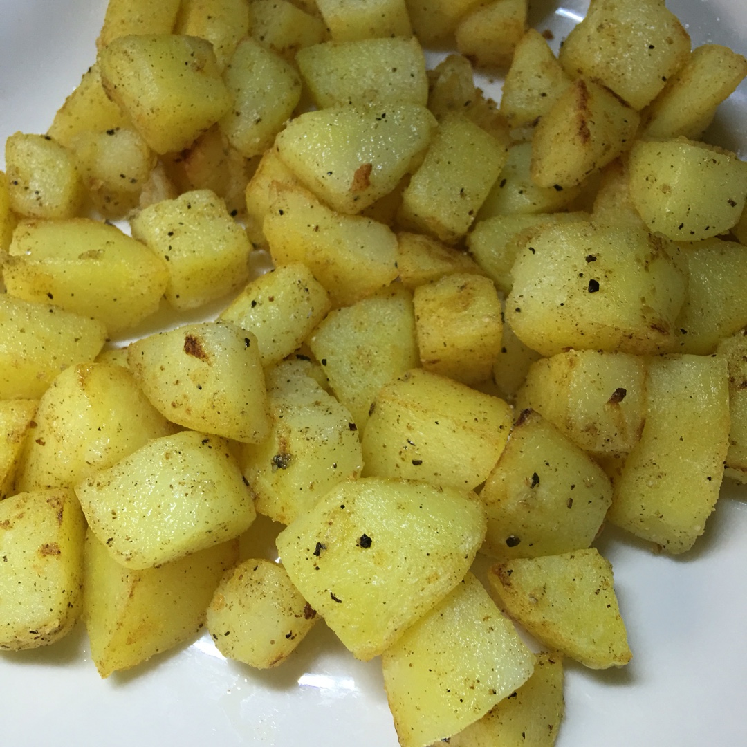 黄油香煎土豆块