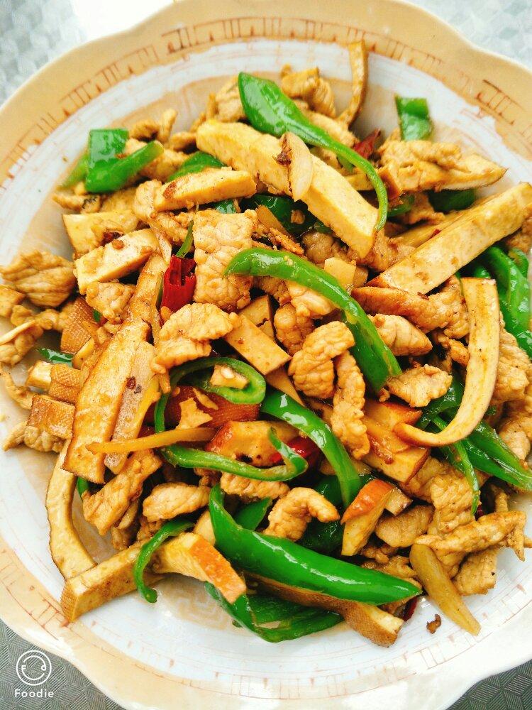 青椒肉丝炒香干