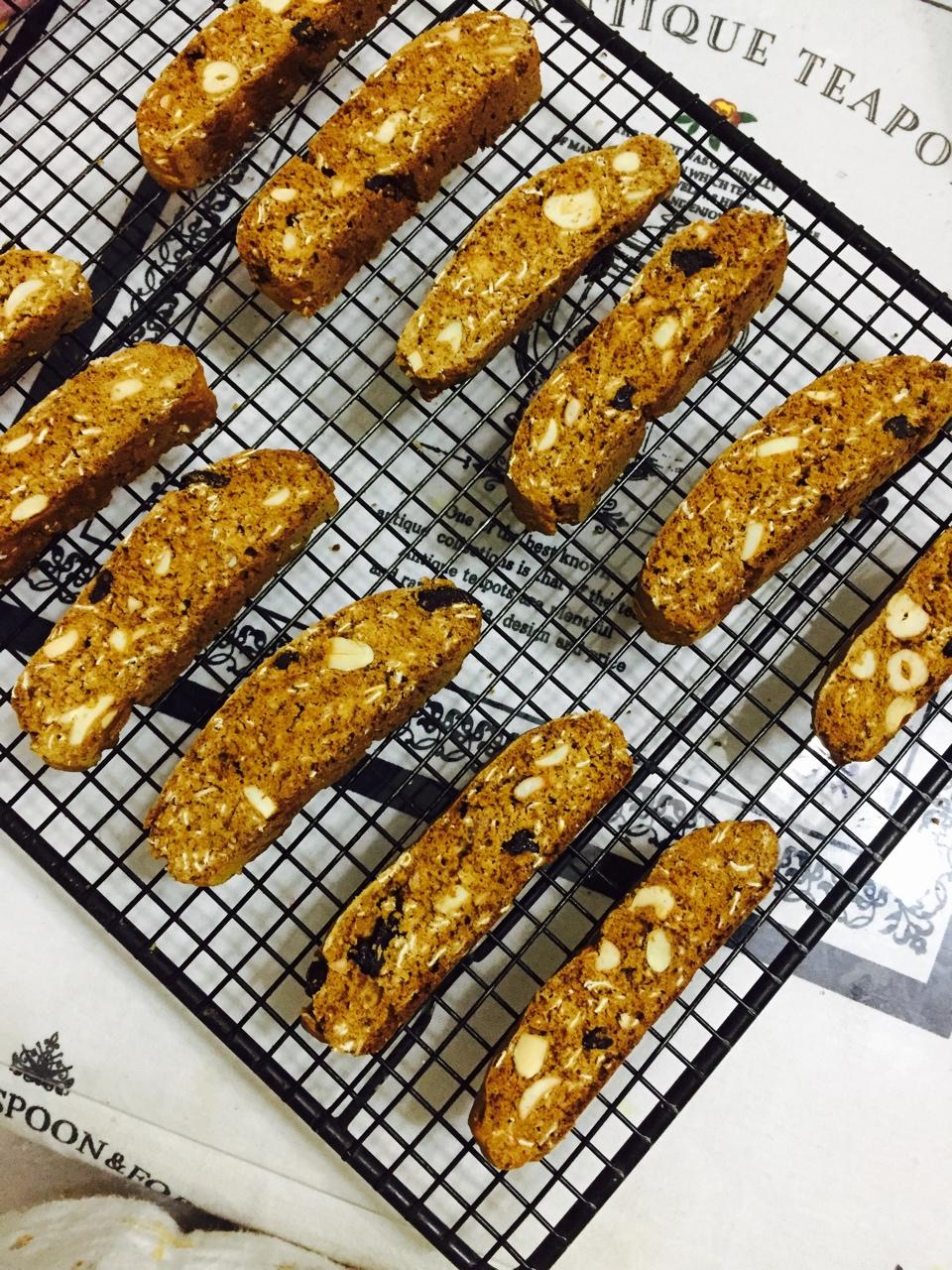 【健康零食】燕麦坚果意式脆饼