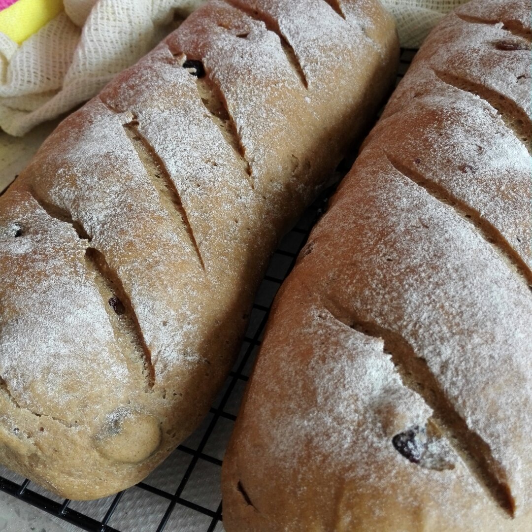 全麦蔓越莓软式欧包（免揉）